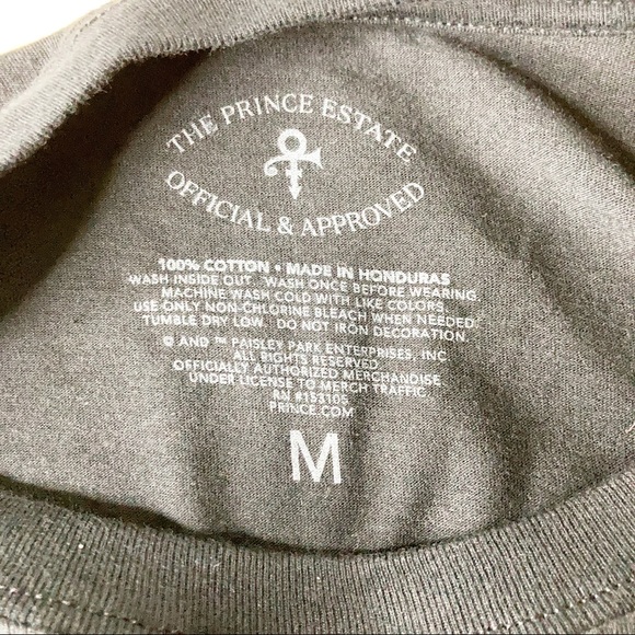 Purple Rain Prince Graphic T-Shirt Black Tee - Picture 5 of 5